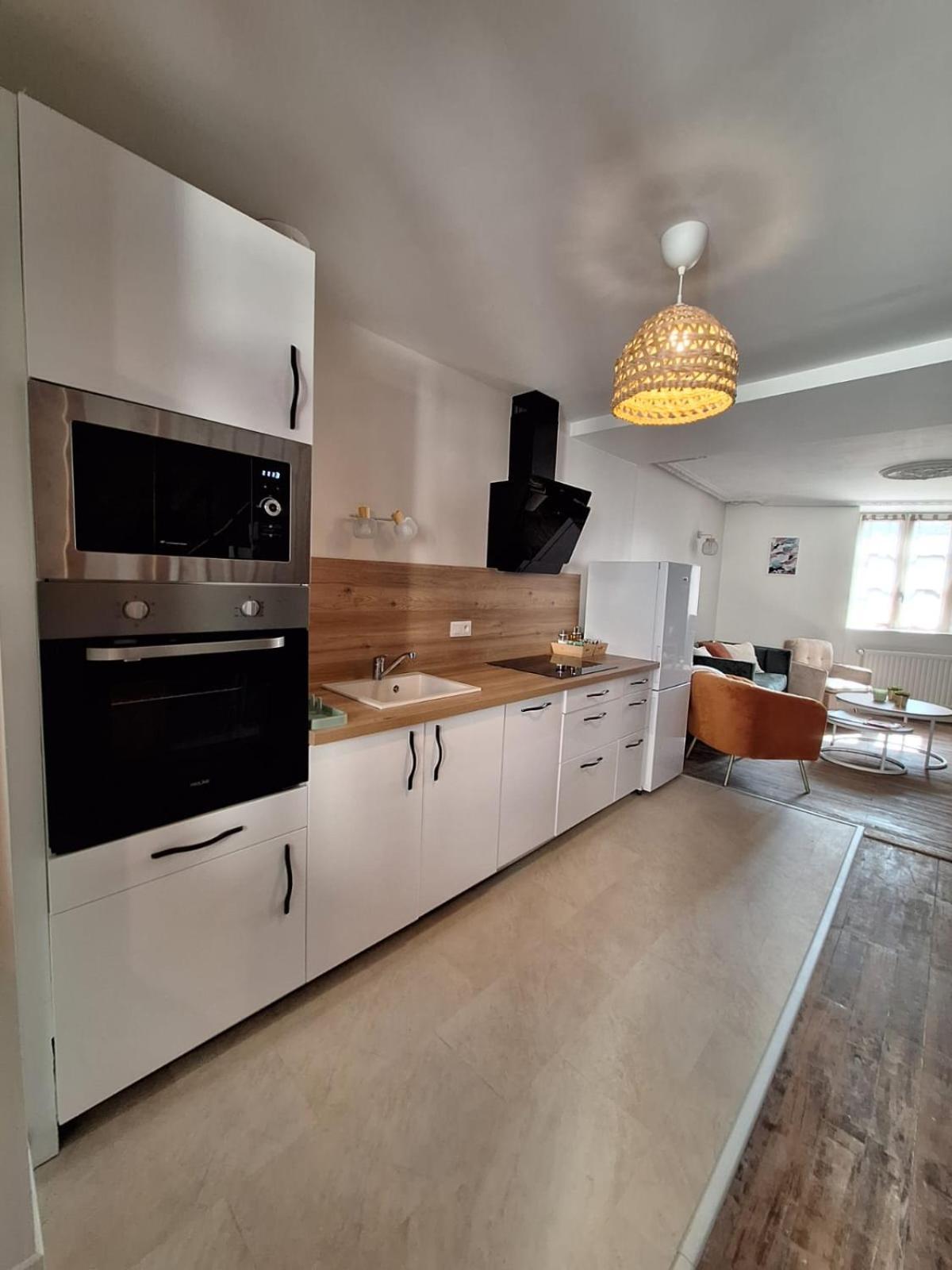 Charmante Maison A 2min De La Porte St Jacques A Parthenay